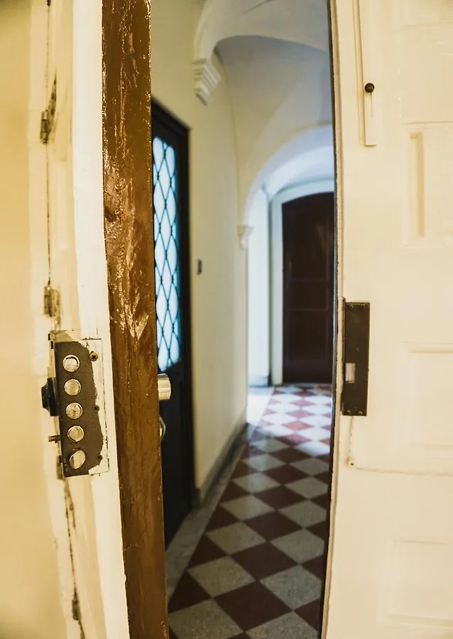 Catania House Hotel 0*,  Italy